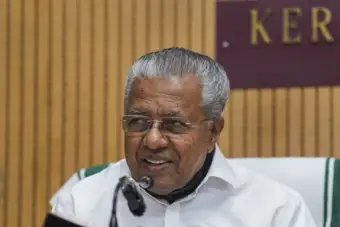 Supreme Court stays probe against Keralam ex-CM Vijayan in bribery case