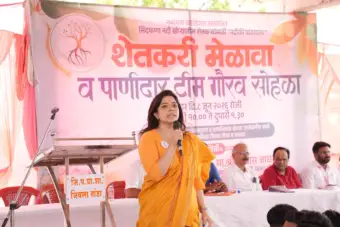 अभिनेत्री राजश्री देशपांडे यांच्या पुढाकारातून वसंतनगर तांडा येथे 'उमेद पशुधन आधार केंद्र' सुरू