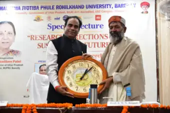 रुहेलखण्ड विश्वविद्यालय में 'Research Directions for Sustainable Future' विषय पर प्री-पीएच.डी. विद्यार्थियों हेतु विशिष्ट व्याख्यान का आयोजन