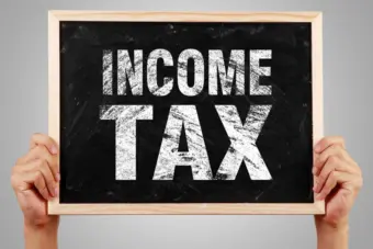 ITR Filing Last Day: Running Out Of Time? File Your Return In 10 Minutes Using Pre-Filled Data, Revise Later If Needed