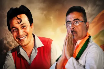 প্রয়াণ দিবসে উত্তম কুমারের আবক্ষ মূর্তি উন্মোচন, কলকাতায় মহানায়কের নামে ফিল্ম সেন্টারের ঘোষণা মুখ্যমন্ত্রীর