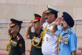 कारगिल विजय दिवस पर सेना के शौर्य को सलाम