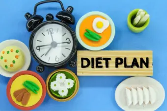 Crash diets and PMOS: Why extreme calorie restriction can do more harm than good