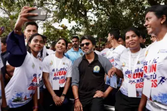 'CM சும்மா 50மீ ஓடுவாருன்னு நினைச்சோம்.!' - முதல்வருடன் மாரத்தானில் ஓடிய வீராங்கனைகள் நெகிழ்ச்சி!