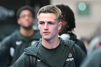 Jesse Derry scores stunning first goal for Sporting in 2-0 win over Monaco