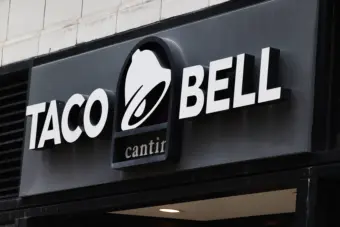 Taco Bell Is Bringing Booze and Burritos to Airports for the First Time