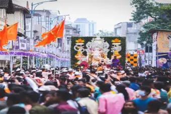 हा 'उत्सव जिहाद' आहे का?