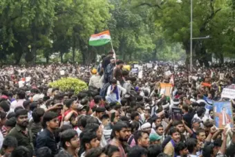 CJP Protest: '10 साल तक की जेल.' पेपर लीक पर केंद्र सरकार के नए कानून से हड़कंप, जल्द संसद में पेश होगा बिल! जानें सबकुछ