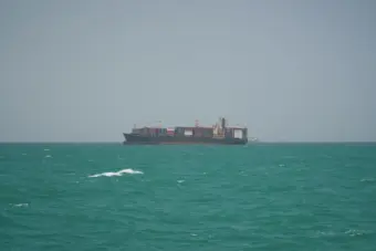 US and Pakistan condemn Houthi Red Sea threats to shipping and Saudi Arabia