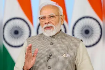 PM Modi's Governance Mantra: 'چلتا ہے' سے 'بدل سکتا ہے' تک: کیسے وزیر اعظم مودی کا طرزِ حکمرانی بن گئی وقت کی پابندی؟