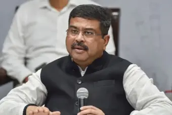 धर्मेंद्र प्रधान के घर लगा नेताओं का तांता, अमित शाह और पीयूष गोयल समेत कई मंत्री मौजूद