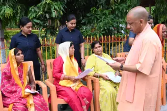 गंभीर बीमारियों के इलाज में भरपूर मदद करेगी सरकार- मुख्यमंत्री योगी