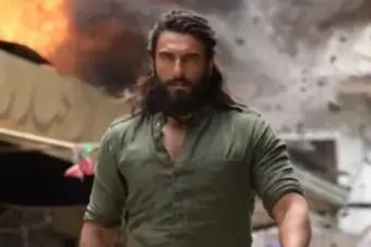 लालबागचा राजा पहुंचे रणवीर सिंह ने 1000 लड़कियों की पढ़ाई का उठाया जिम्मा, रणबीर-आलिया भी आए साथ