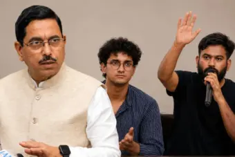 'পড়ুয়ারা এখন থেকে জবাব চাইবে, ভেবে কাজ করুন,' নতুন শিক্ষামন্ত্রীকে দায়িত্ব মনে করাল সিজেপি