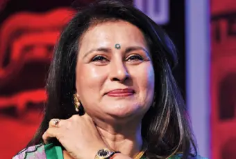 ज्येष्ठ अभिनेत्री पूनम धिल्लो यांना डेंग्यूची लागण ! रुग्णालयात उपचार सुरू