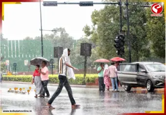 শনিবারে দুর্যোগের লাল সতর্কতা! দক্ষিণবঙ্গের একাধিক জেলায় অতি ভারী বৃষ্টির পূর্বাভাস