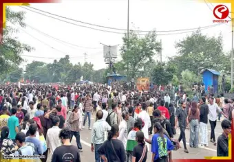 ধর্মতলায় ছাত্র বিক্ষোভে বিশৃঙ্খলা, ৫ জন আটক!