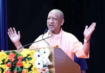 पीएम मोदी के नेतृत्व में अब दुनिया से आंख मिलाकर बात करता है सुरक्षित भारतः मुख्यमंत्री योगी