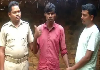Odisha horror: पहले हत्या कर के काट दिया पड़ौसी का सिर, फिर पूजाघर के नीचे दबाया, मामला जानकर हो जाएंगे रोंगटे खड़े...