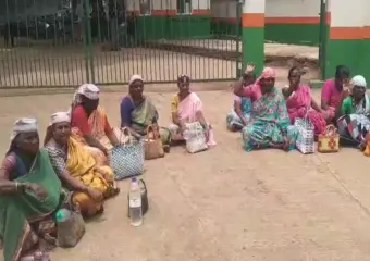 Hubli News: ವೇತನ ಹೆಚ್ಚಳಕ್ಕೆ ಎಫ್‌ಸಿಐ ಕಾರ್ಮಿಕರ ಪ್ರತಿಭಟನೆ