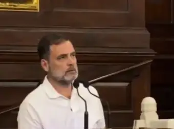 'জ্ঞানেশ কুমার যাবেন, এই সরকার যাবে', ককরোচদের বিক্ষোভের মাঝেই আক্রমণে রাহুল গান্ধী