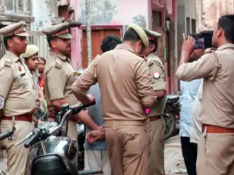 UP: Mathura police recover 543 lost, stolen mobile phones worth Rs 2 crore; return them to owners