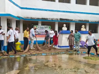পরিচ্ছন্নতা ও পরিবেশগত দায়বদ্ধতা বাড়াতে পরিচ্ছন্নতা সংক্রান্ত একাধিক উদ্যোগ গ্রহণ করল জিএসআই-এর পূর্বাঞ্চলীয় রাজ্য কার্যালয়