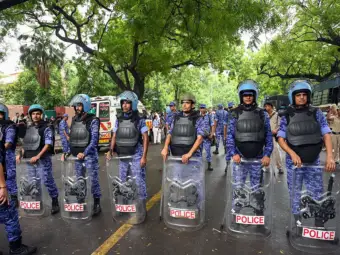 Heavy Security at Delhi's Jantar Mantar Ahead of Protest Seeking CEC Gyanesh Kumar's Resignation