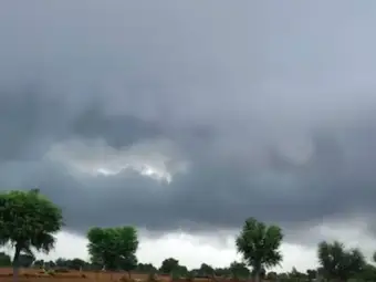 National Weather Forecast: राजस्थान के सात जिलों में तेज बारिश का येलो अलर्ट, इन राज्यों के लिए भी जारी हुई चेतावनी