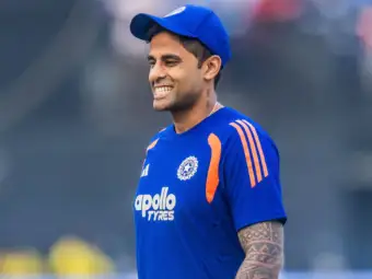 WATCH VIDEO: Suryakumar Yadav Plays Baseball at MLBx Mumbai, Dons New York Yankees Shirt Months After Winning T20 World Cup 2026