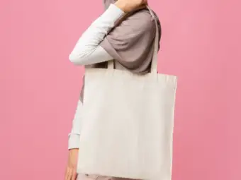 हँडबॅगमध्ये वस्तू शोधण्यात वेळ जातो? बॅग ऑर्गनाइज करण्याची ही सोपी पद्धत