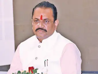 Revenue staffers call off stir after assuranceFed withdraws protest following meeting; govt promises action on pending demands