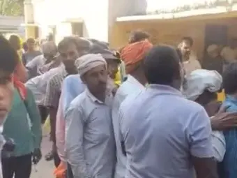 गोंडा में खाद की खपत बढ़ी तो प्रशासन अलर्ट, 2074 मीट्रिक टन अतिरिक्त बिक्री की जांच; 16 टीमें गठित