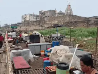 चित्तौड़गढ़ दुर्ग के कालिका माता मंदिर के बाहर दुकानों में चोरी, चोरों ने कई ताले तोड़े