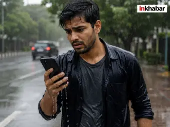 Phone Safety Tips: बारिश में भीग गया आपका स्मार्टफोन? भूलकर भी न करें ऐसी गलतियां, हमेशा के लिए हो सकता है डैमेज