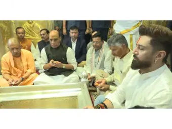 We prayed for PM Modi's long, healthy life: Rajnath Singh along with other top leaders at Kashi Vishwanath