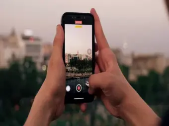 Smartphone Feature- फोन के इस फीचर की मदद से बोलने पर ही लॉक हो जाएगा फोन, ऐसे एक्टीवेट करें ये फीचर