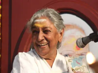 "Her unparalleled voice will remain immortal...": DK Shivakumar, YS Jagan Mohan Reddy, KTR, others morn demise of veteran singer S Janaki