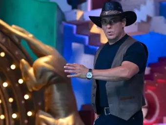 'Ghoom Ke Chamaat Maro': Why Salman Khan Lost His Cool At Paparazzi, Urges Actors To Finally Take A Stand