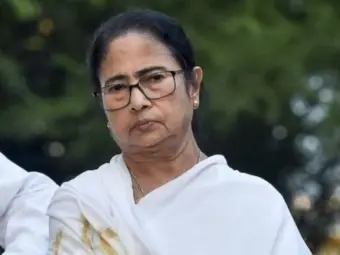 ममता बनर्जी के जुलूस पर हाईकोर्ट की रोक, मैदान में 2 हजार लोगों की सभा को सशर्त मंजूरी
