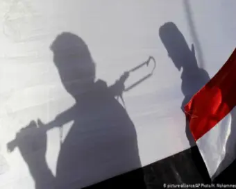 Yemen's Houthis attack Saudis, seize crucial Red Sea islands