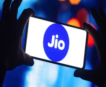 చరిత్ర సృష్టించిన జియో ఐపీఓ