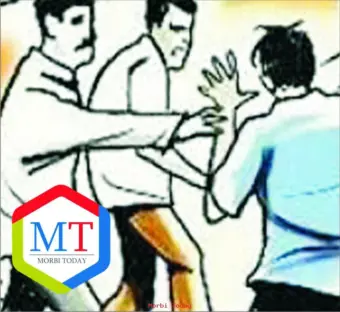 મોરબી: માળીયાના વવાણીયા ગામે રૂપીયાની લેતી દેતી મુદદે દંપતી ઉપર હુમલો