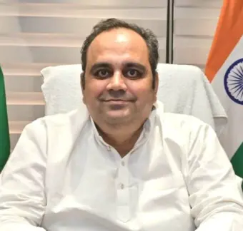 दिल्ली को 200 ईवी बसों और दिल्ली-करनाल बस सेवा की जल्द मिलेगी सौगात