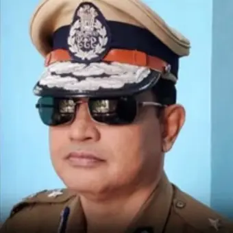 ক্যামাক স্ট্রিট-কাণ্ডে প্রাক্তন IPS হুমায়ুন কবীরের বাড়িতে পুলিশ, ৯ সেপ্টেম্বর থানায় হাজিরার নির্দেশ