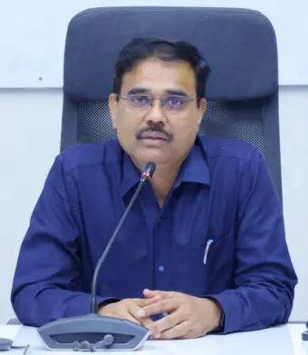 लातूर येथे डिस्ट्रिक्ट इन्व्हेस्टमेंट समिटचे आयोजन