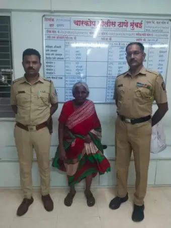 Missing Senior Citizen Reunited Charkop  ચારકોપમાંથી ગુમ થયેલા ૭૬ વર્ષીય વૃદ્ધા હેમખેમ મળી આવ્યા પોલીસે પરિવાર સાથે કરાવ્યું પુનઃમિલાન!