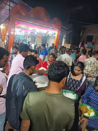ଭକ୍ତିମୟ ପରିବେଶରେ ନୂଆସାହି ମା' ଜୟ ଦୁର୍ଗାଙ୍କ ମହାଷ୍ଟମୀ ପୂଜା :ଶ୍ରଦ୍ଧାଳୁଙ୍କ ପାଇଁ ଅନ୍ନପ୍ରସାଦ ବ୍ୟବସ୍ଥା