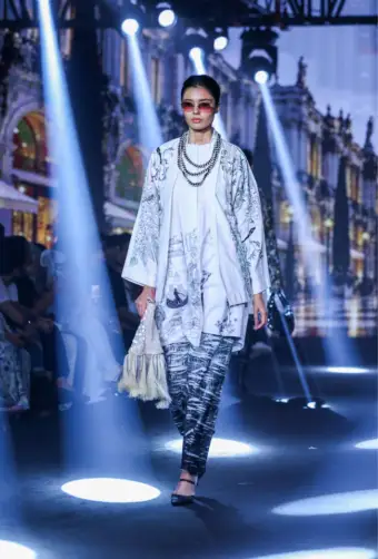 Mini Sondhi, ORCR & Somya Goyal Showcase Their Latest Collections at Lakmē Fashion Week in Partnership with FDCI