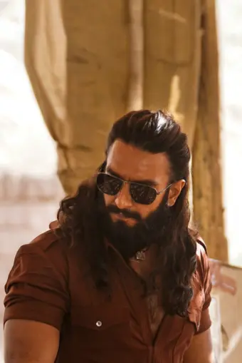 Marathi Film 'Gondhal' Beats 'Dhurandhar' in Oscar Race, Secures 10 of 14 Votes